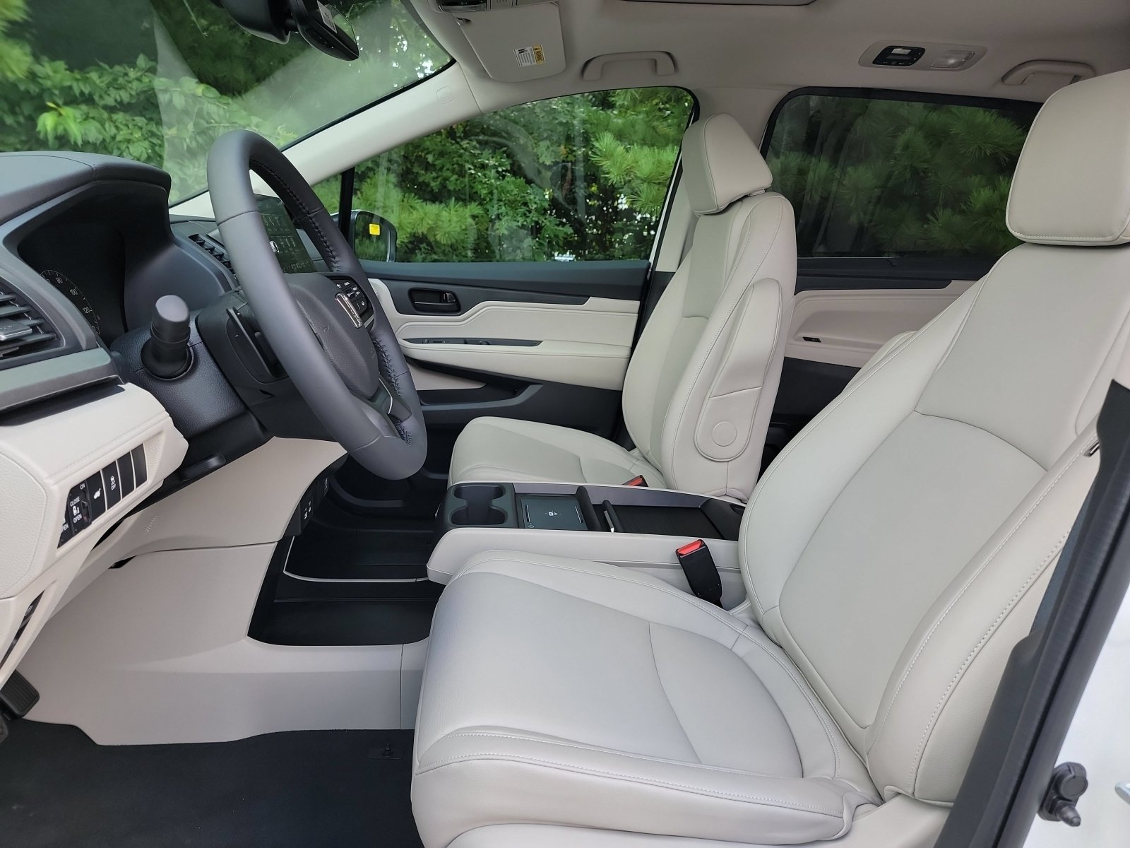 New 2027 Platinum White Pearl Honda EX-L image 12