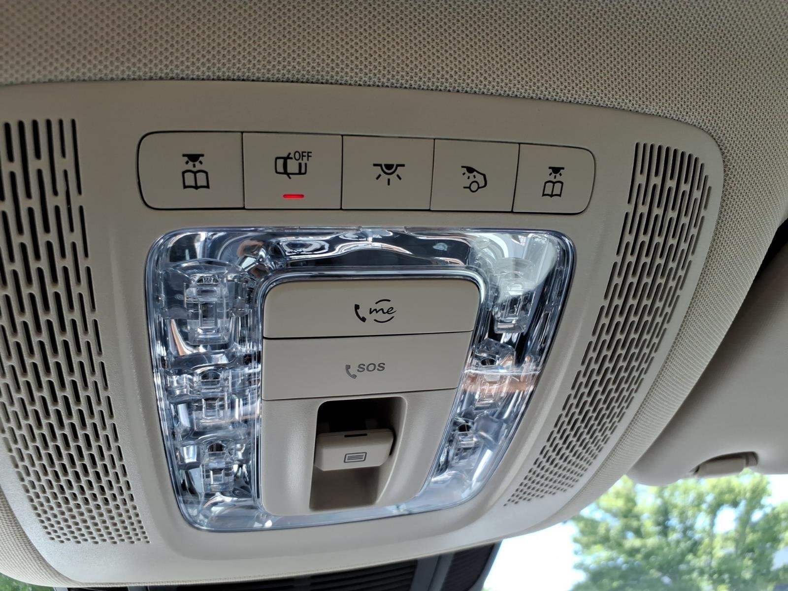 Used 2026 Polar White Mercedes-Benz GLS 450 image 23
