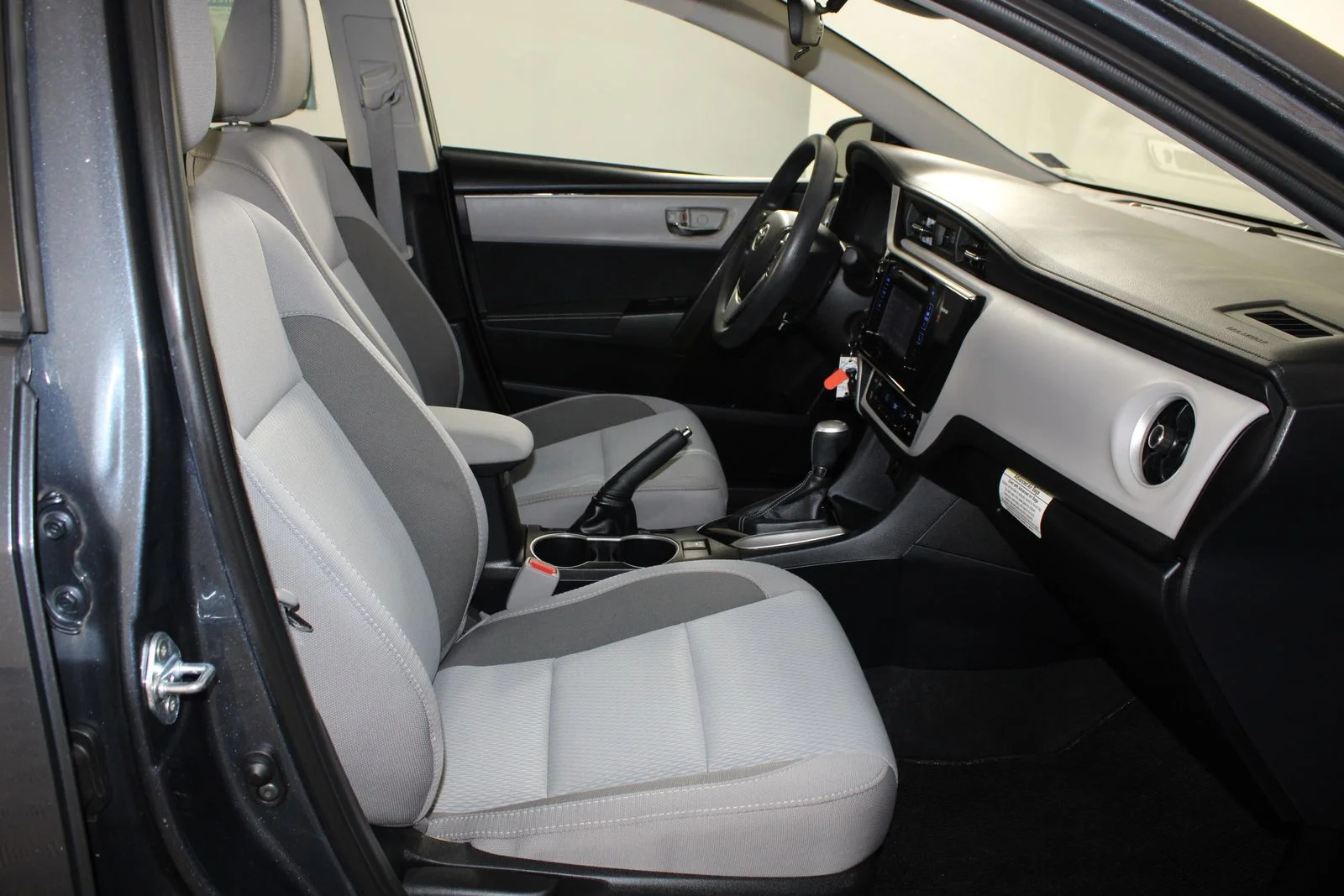 Used 2017 Gray Toyota LE image 7