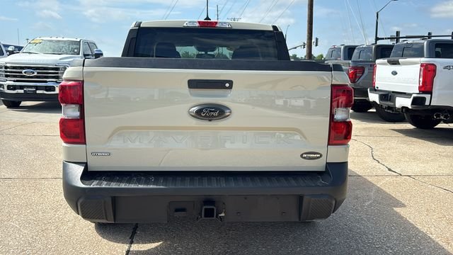 Used 2024 Beige Ford XLT image 11
