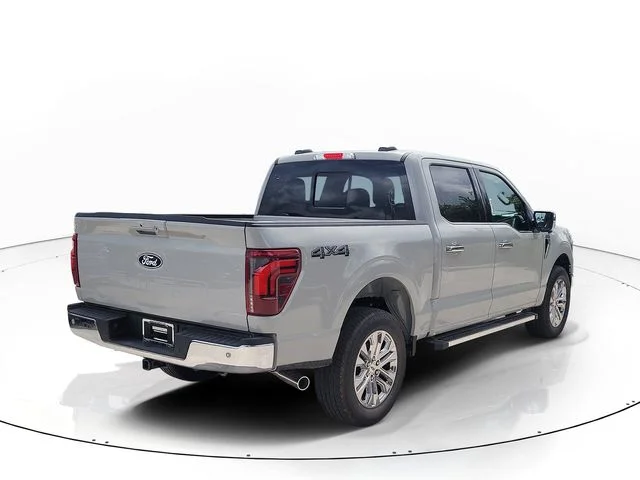 New 2026 Avalanche Ford Lariat image 7
