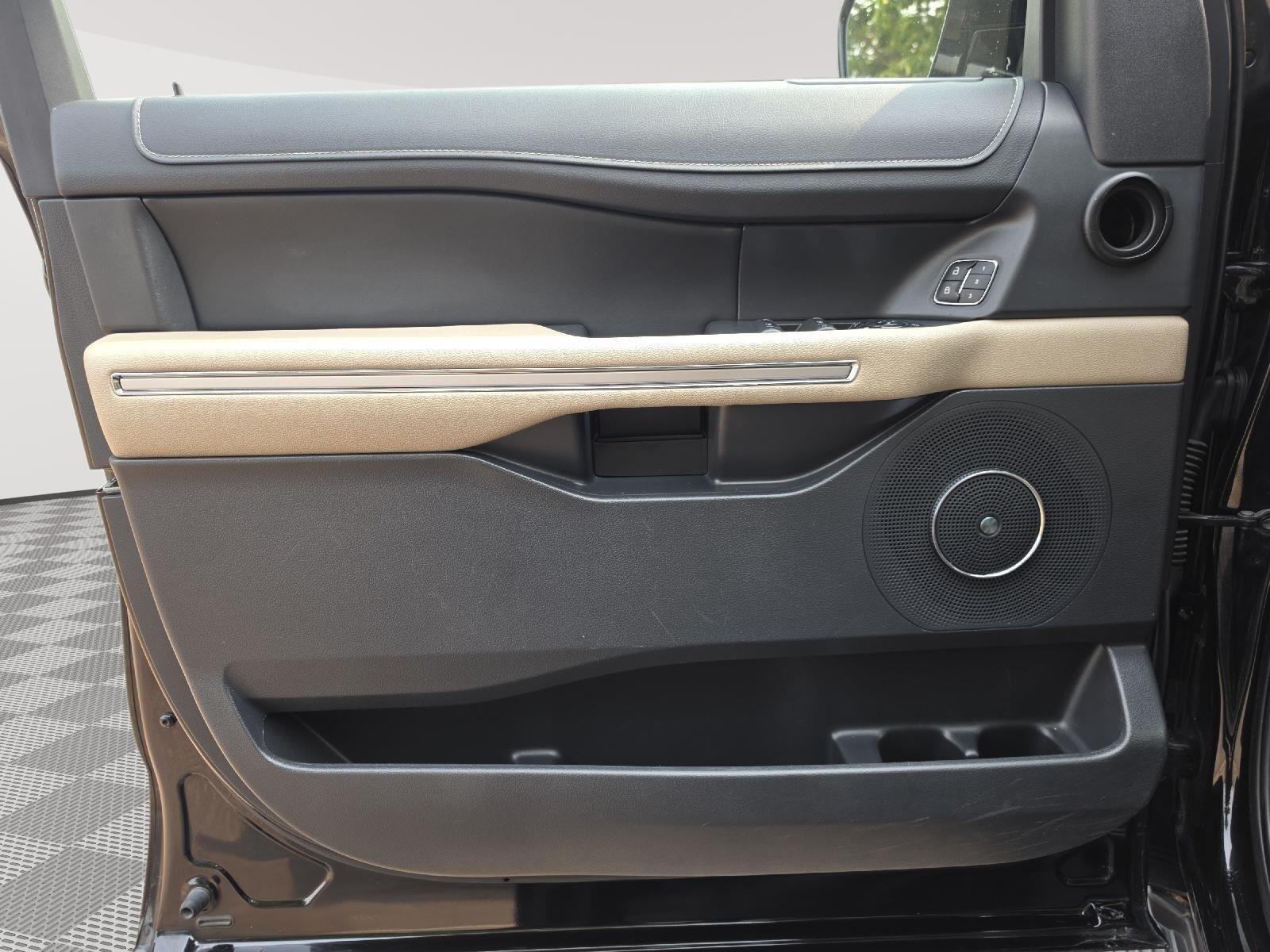 2024 Ford Expedition Limited - Photo 11