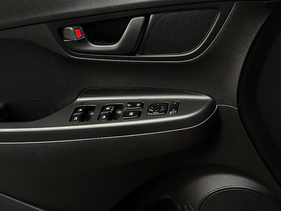 Used 2019 Ultra Black Pearl Hyundai SEL image 21