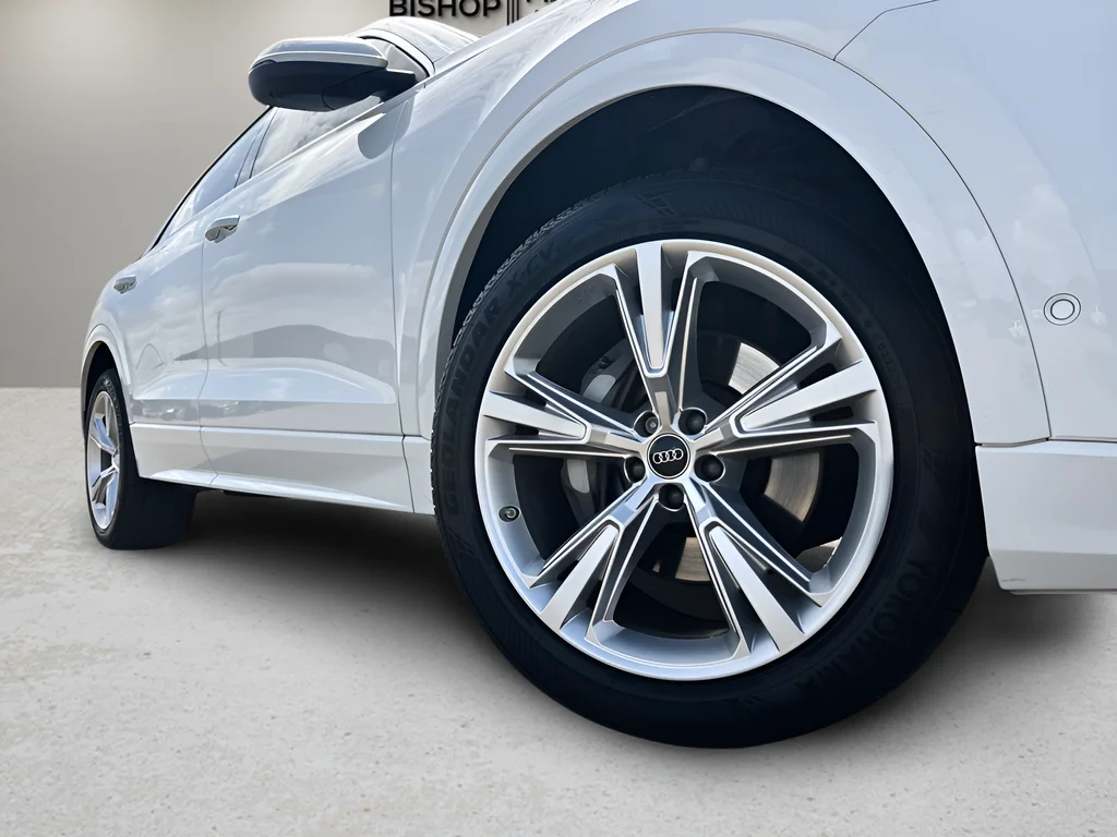 Used 2023 White Audi 55 Premium Plus image 30