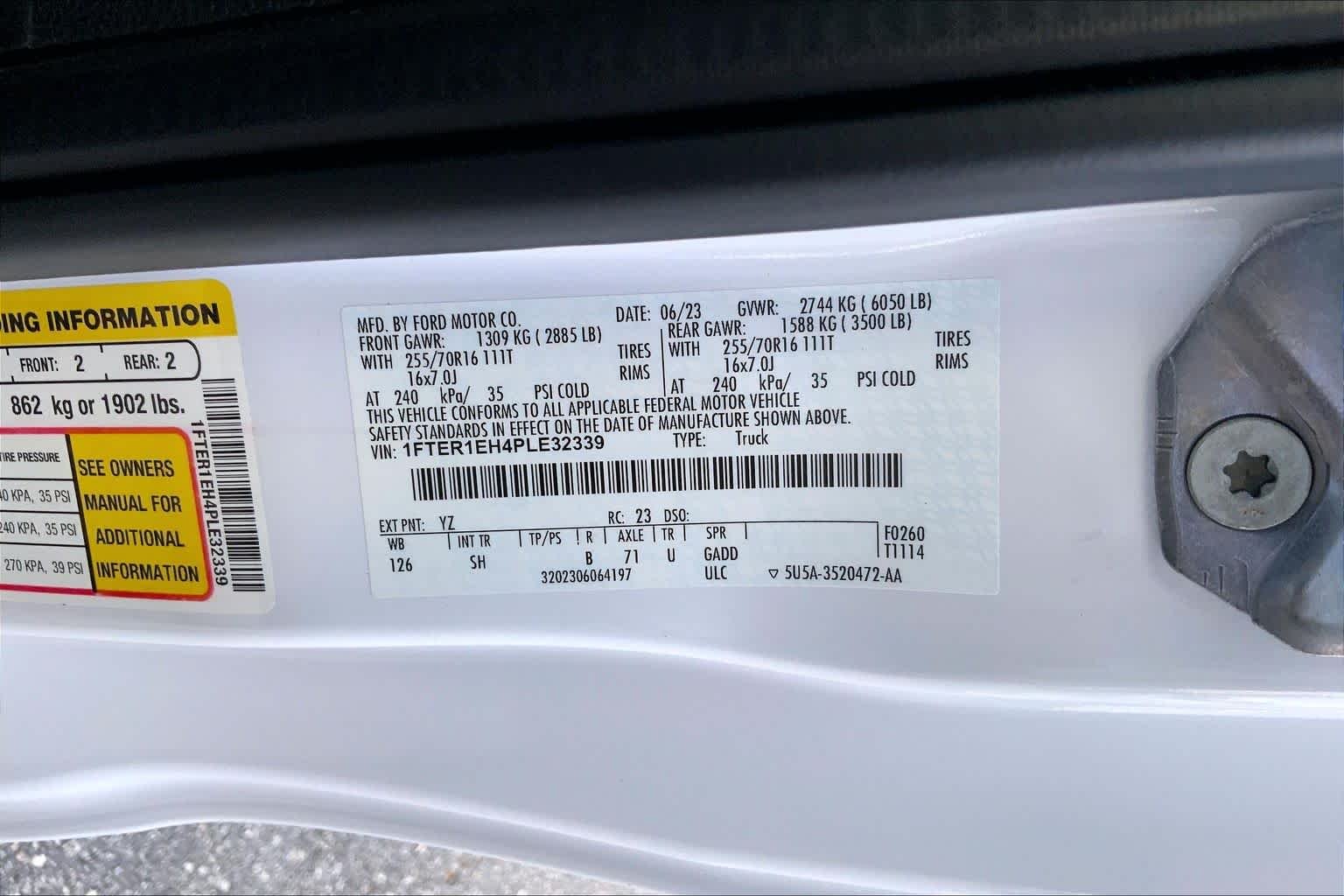 Used 2023 Oxford White Ford XL image 33