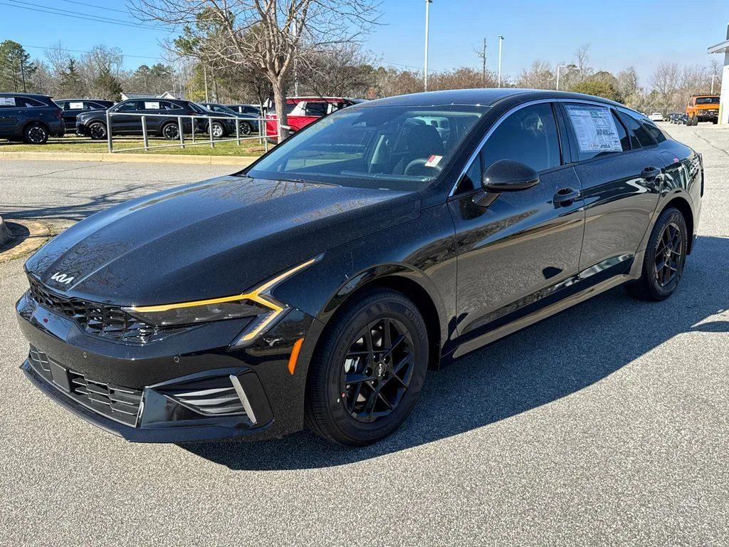 New 2026 Black Kia LXS image 3