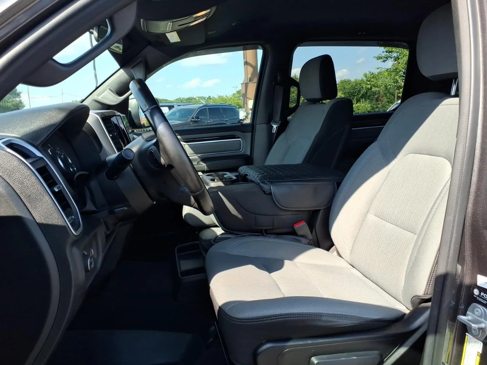 Used 2022  RAM Lone Star image 16