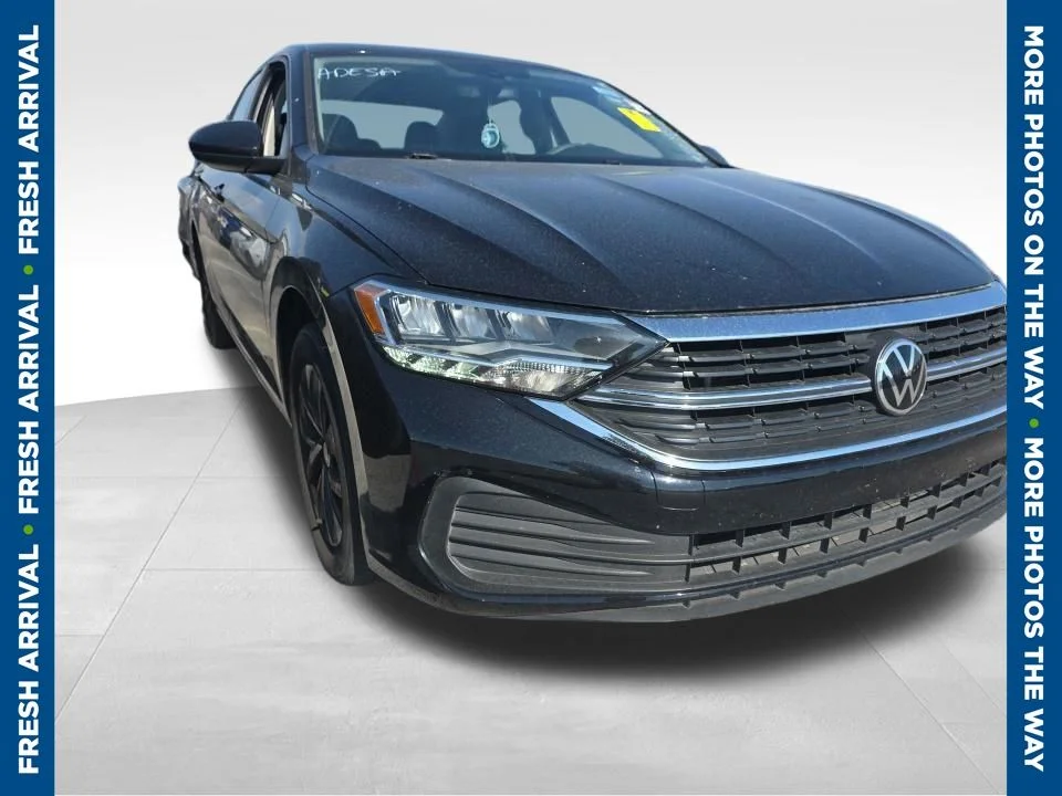 Used 2023 Black Volkswagen 1.5T S image 1