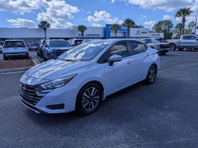 Used 2025 Gray Sky Pearl Nissan SV image 7