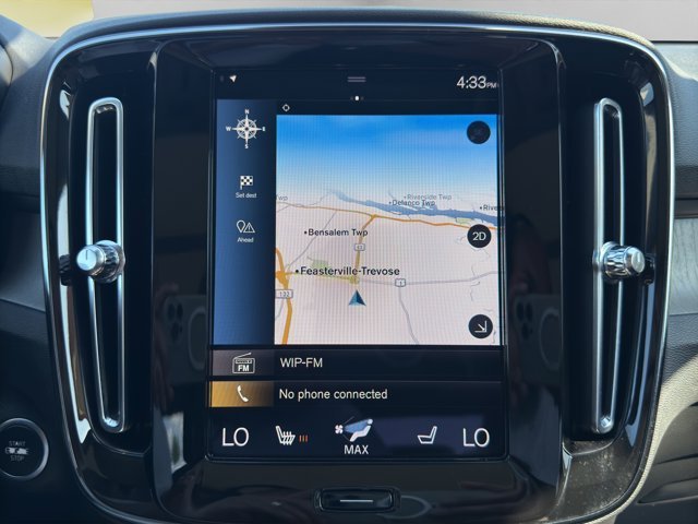 Used 2022 Black Volvo Inscription image 17