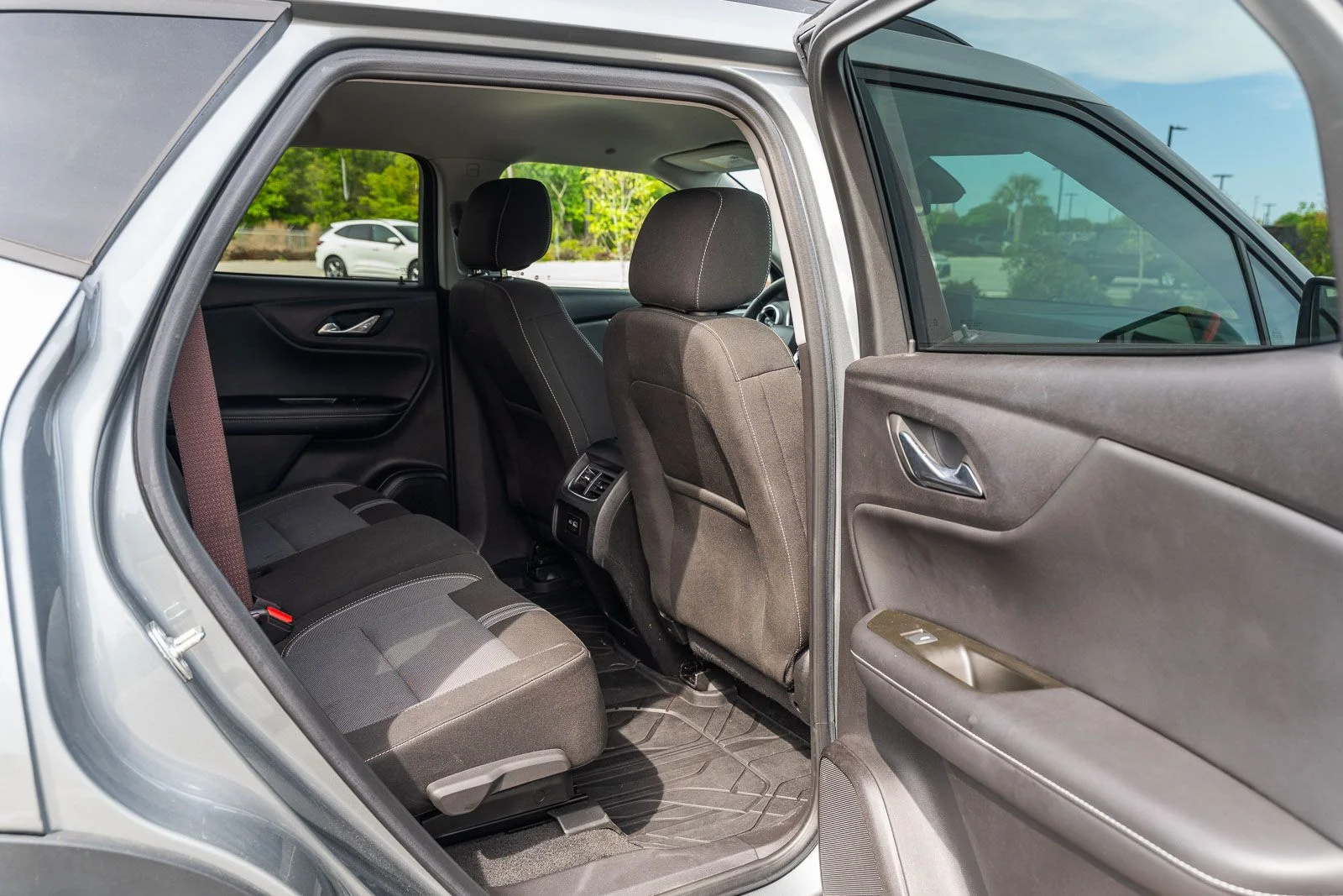 Used 2024 Gray Chevrolet LT image 12