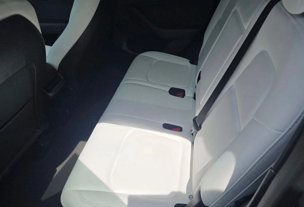 Used 2023 Blue Tesla Long Range image 4