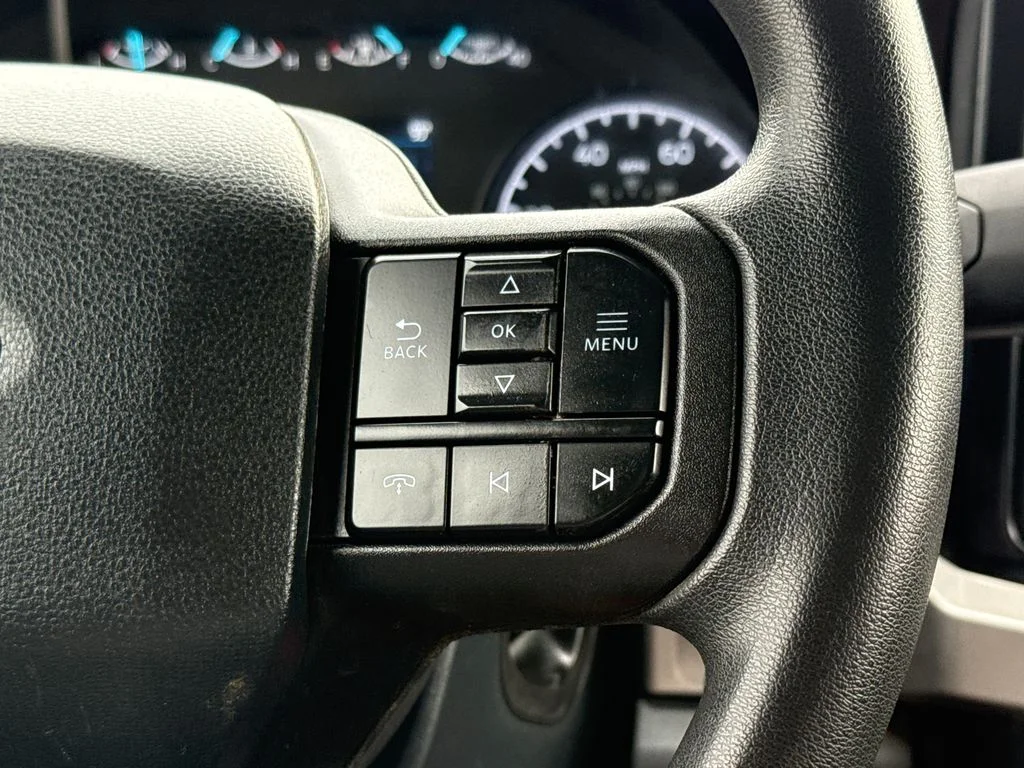 Used 2025 White Ford XLT image 27