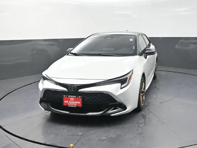 Used 2025 Beige Toyota Nightshade image 2