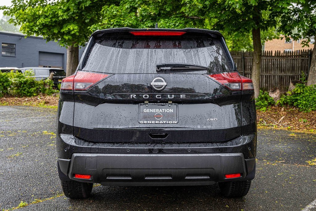 2024 Nissan Rogue S photo 3