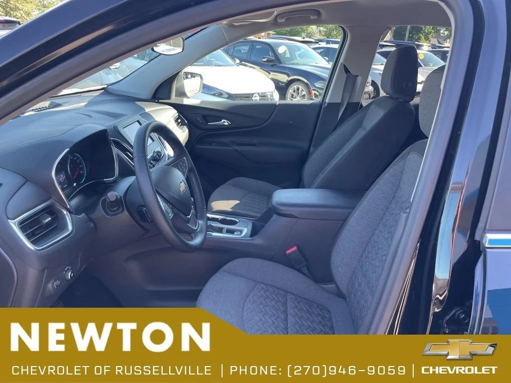 Used 2024 Mosaic Black Metallic Chevrolet LT image 4
