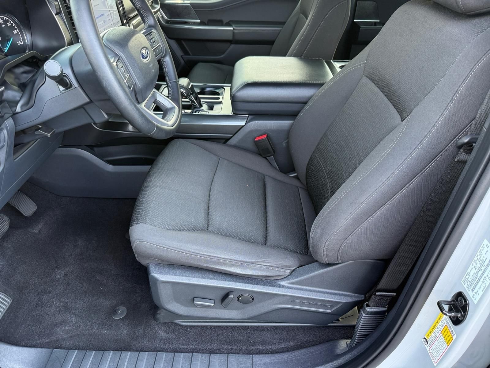 Certified Used 2023 Avalanche Ford XLT image 11