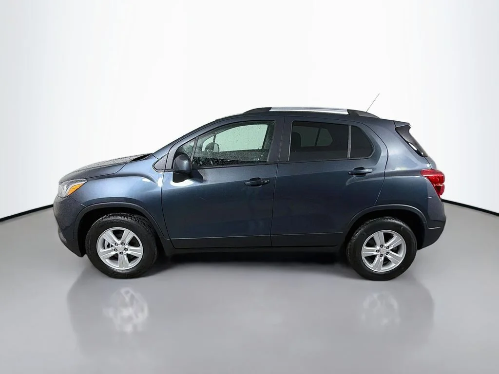 Used 2022 Gray Chevrolet LT image 9