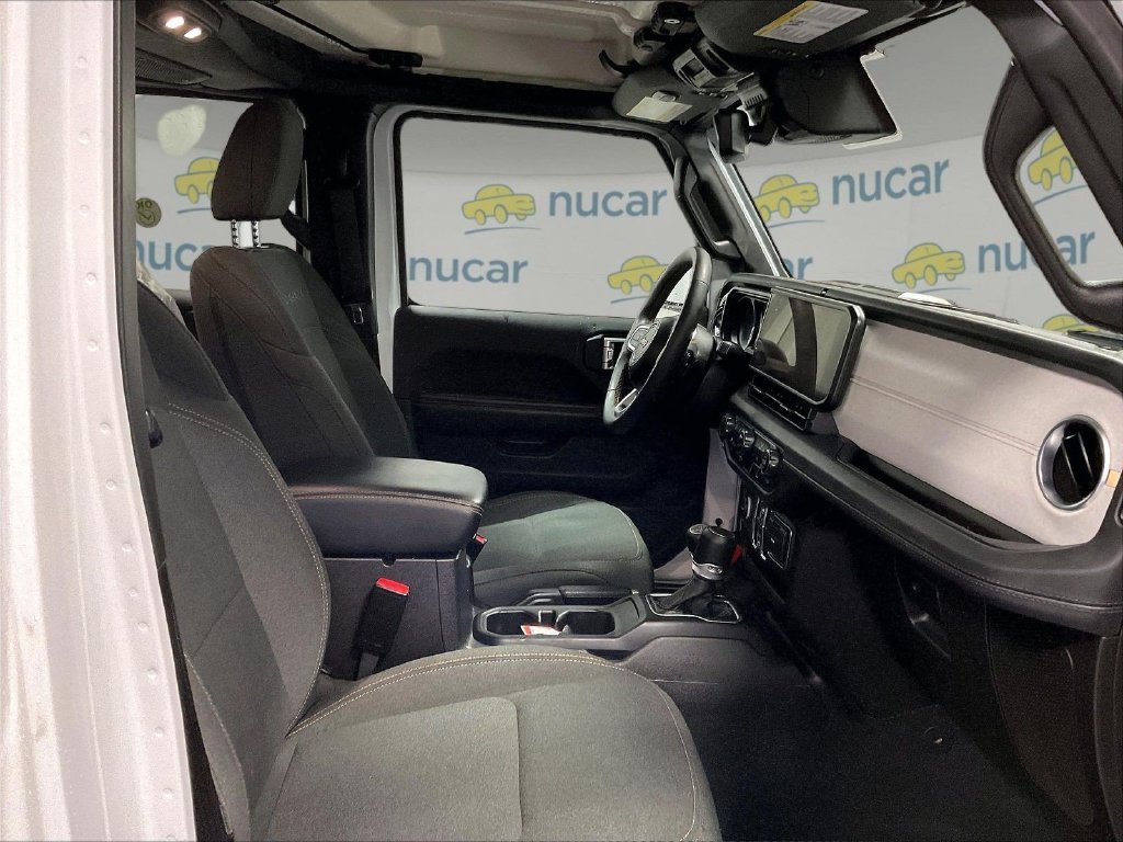 Used 2024 White Jeep Sahara 4xe image 11