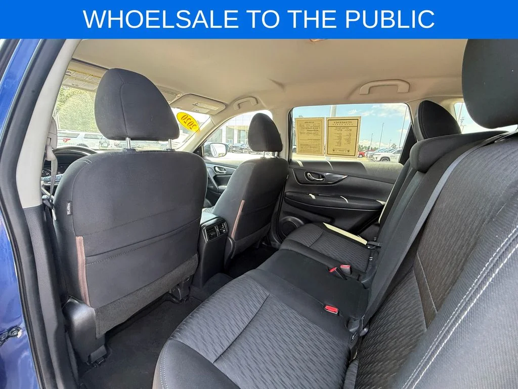 Used 2020 Blue Nissan SV image 22