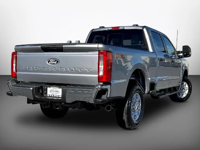 New 2027 Iconic Silver Metallic Ford F-250® XLT image 52