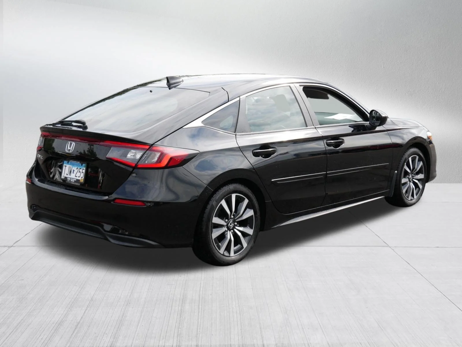 Used 2023 Crystal Black Pearl Honda EX-L image 8