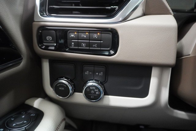 2026 GMC Yukon Denali - Photo 33