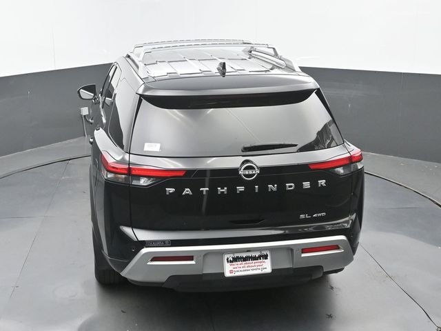 Used 2025 Super Black Nissan SL image 32