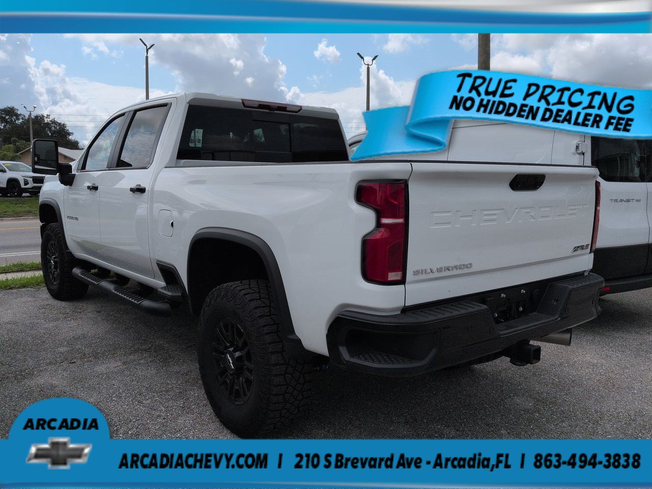 Used 2025 Summit White Chevrolet ZR2 image 5