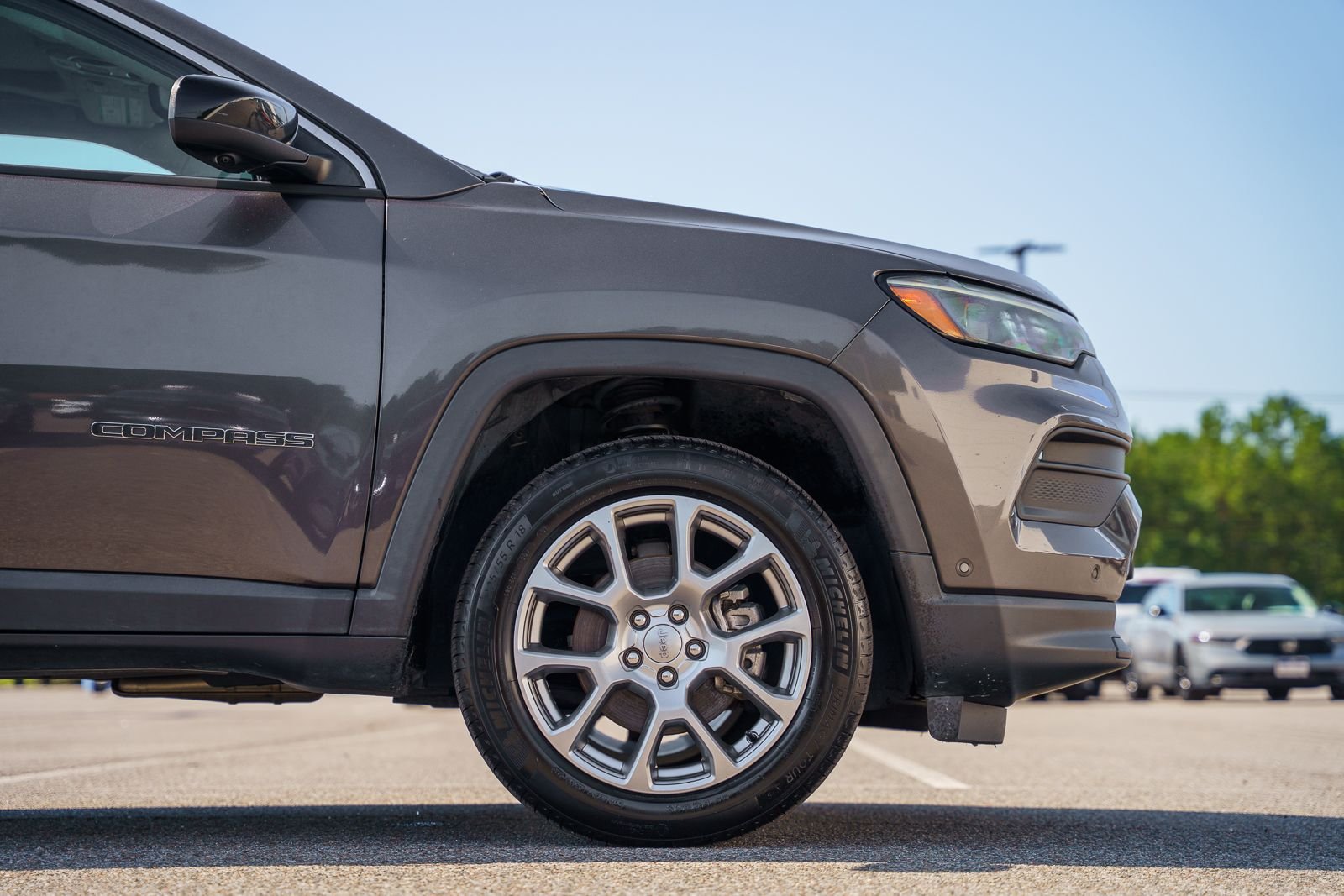 2022 Jeep Compass Latitude Lux - Photo 9