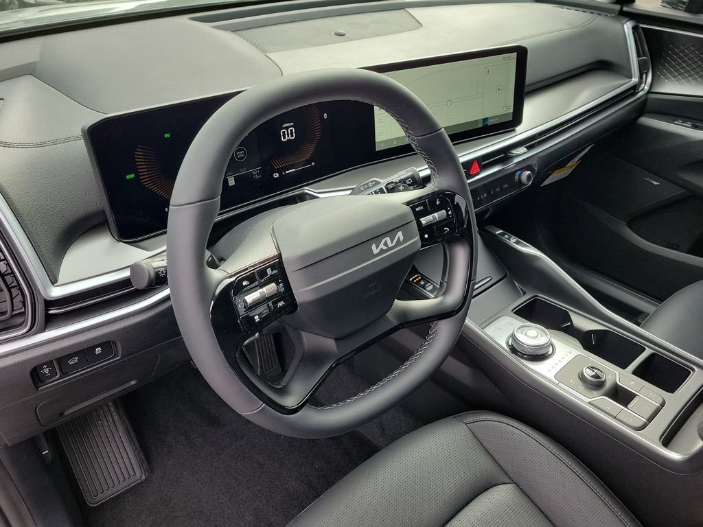 New 2026 Gray Kia EX image 24