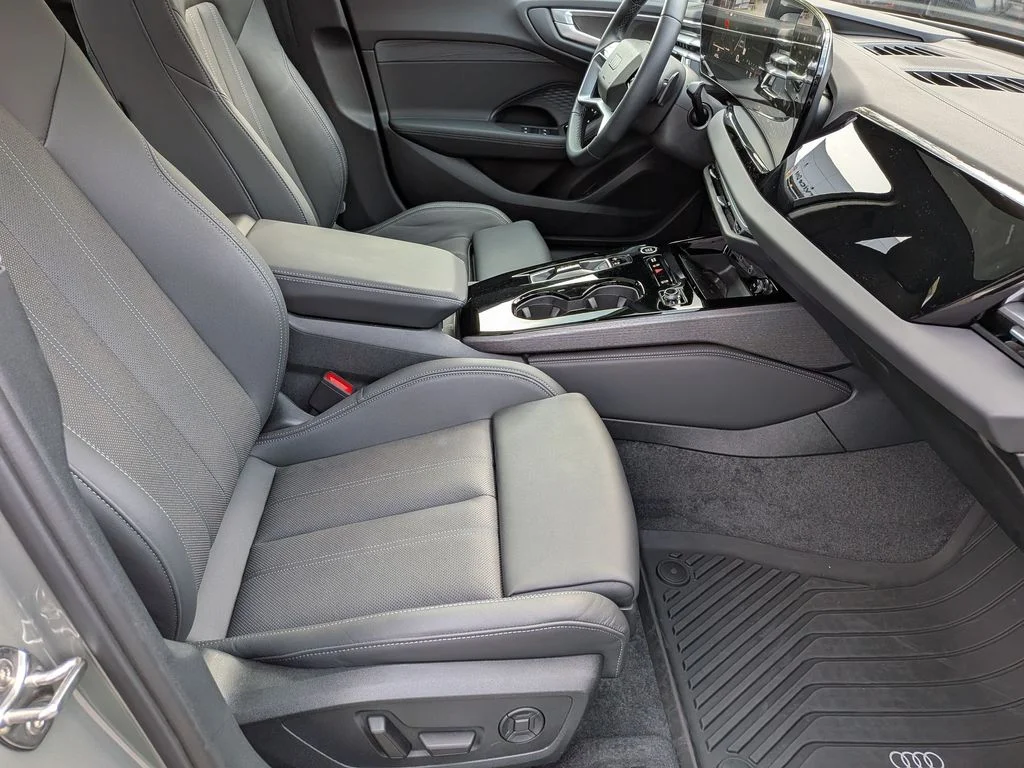 Used 2025 Gray Audi  image 34