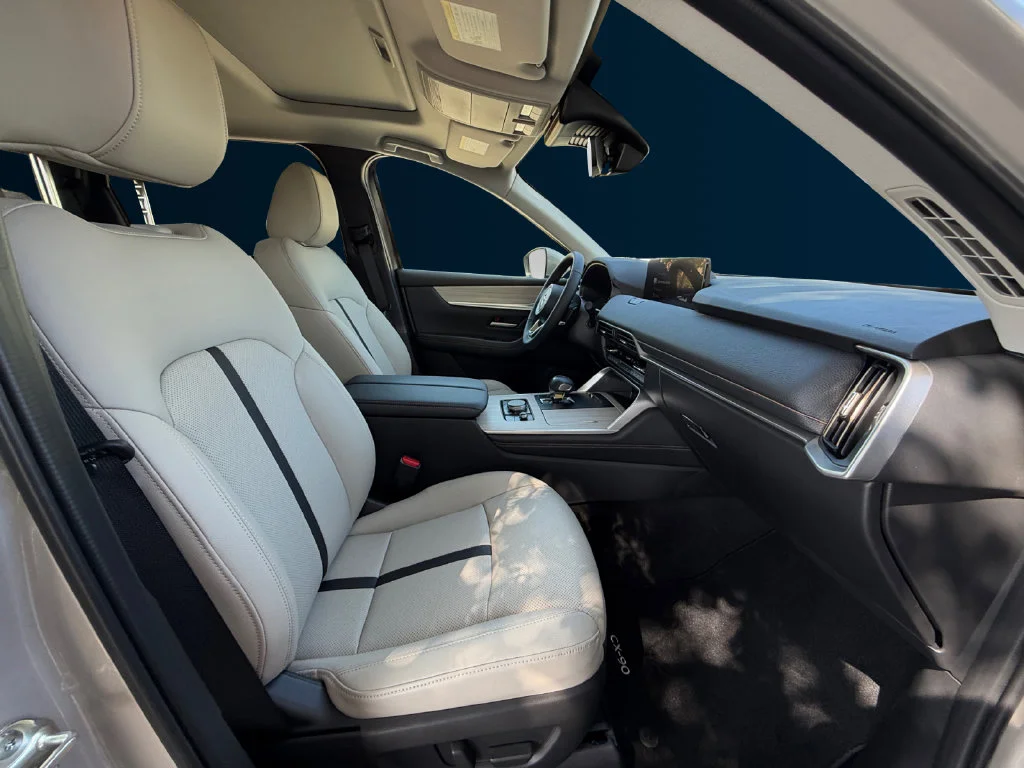 New 2026 Silver Mazda 3.3 Turbo Preferred image 17