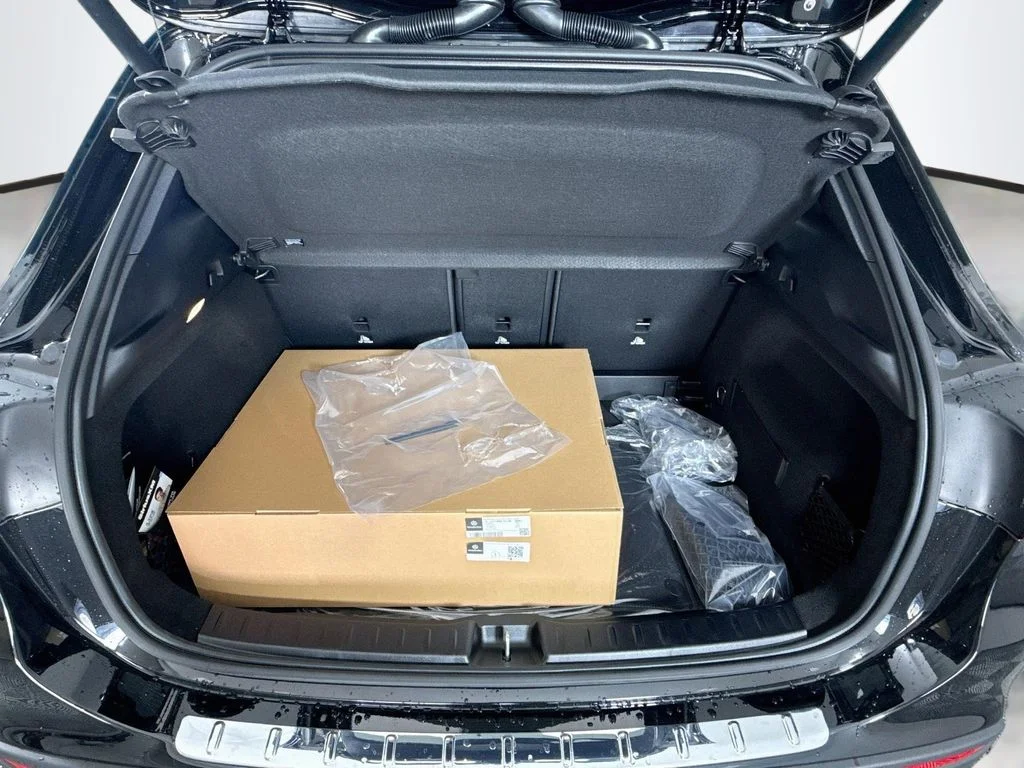 New 2026 Black Mercedes-Benz GLA 250 image 25