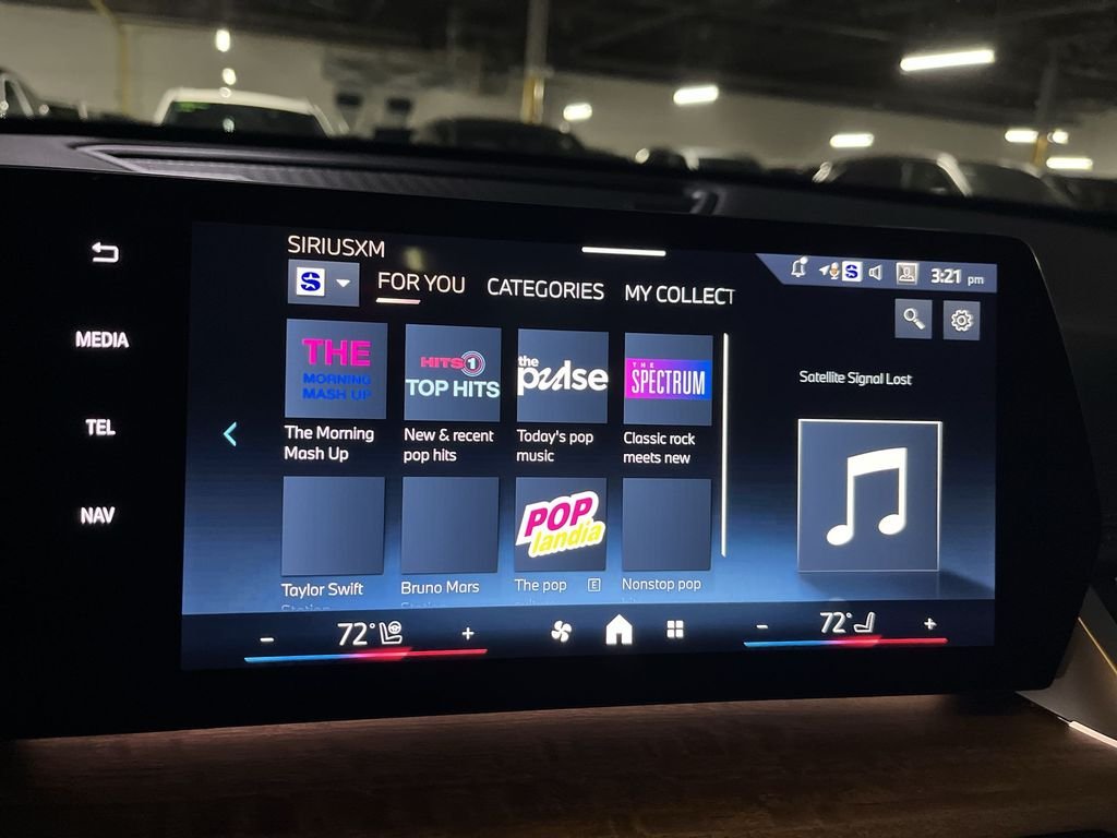 Used 2026 Blue BMW xDrive28i image 16