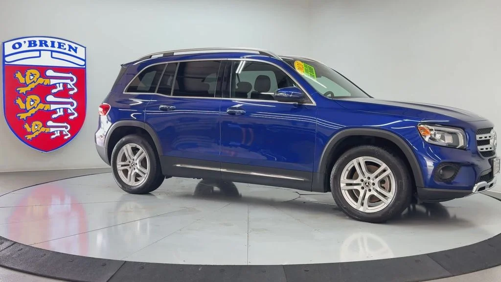 Used 2021  Mercedes-Benz GLB 250 image 3