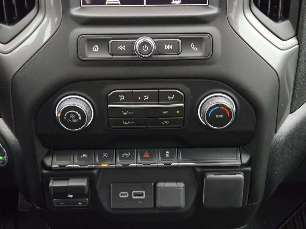 2026 Chevrolet Silverado 1500 Custom - Photo 10
