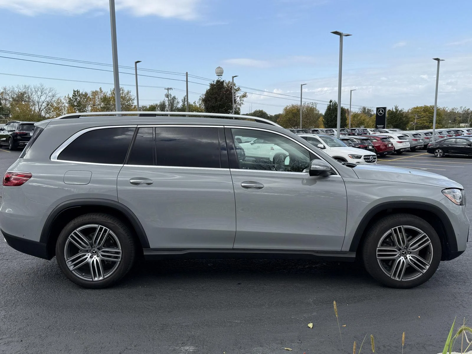 Used 2024 MANUFAKTUR Alpine Grey Mercedes-Benz GLS 450 image 4