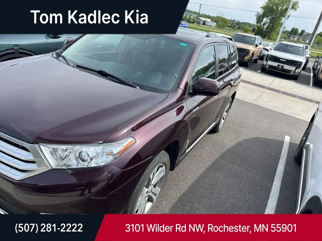 Used 2011 Red Toyota Limited image 1