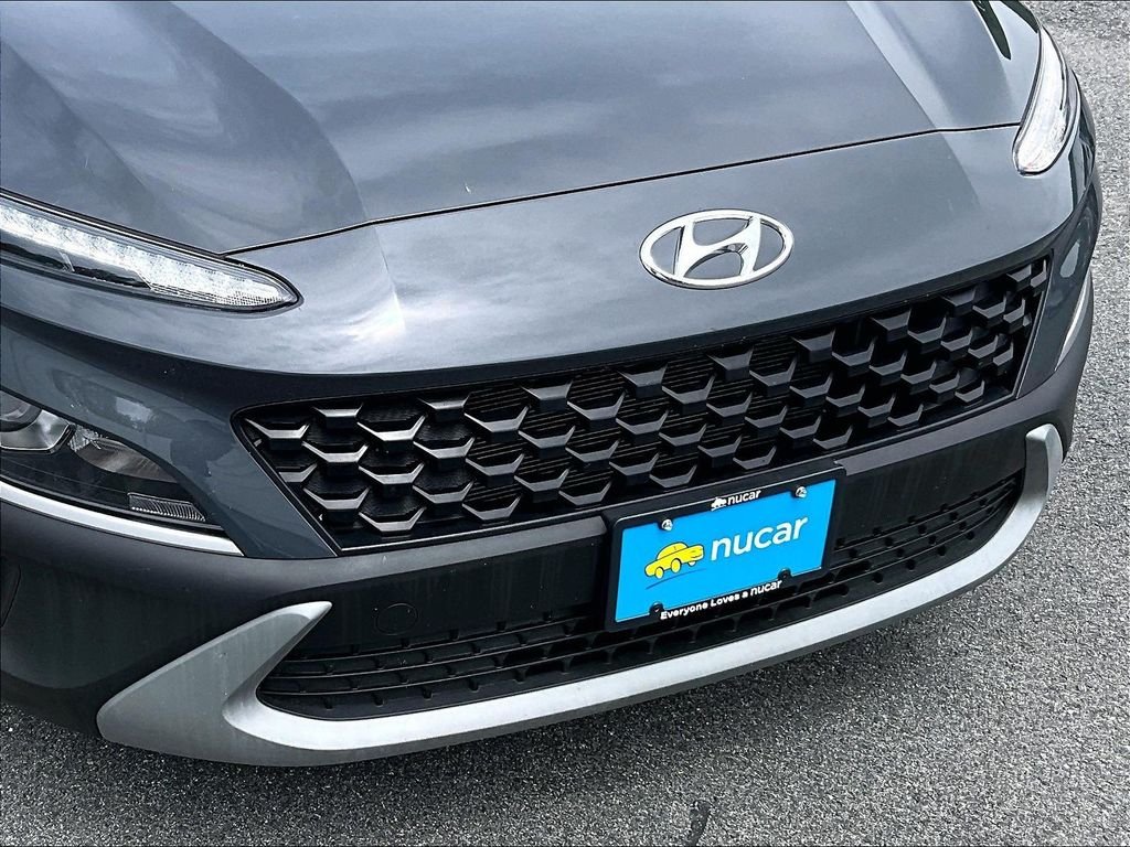 Used 2023 Gray Hyundai SEL image 28