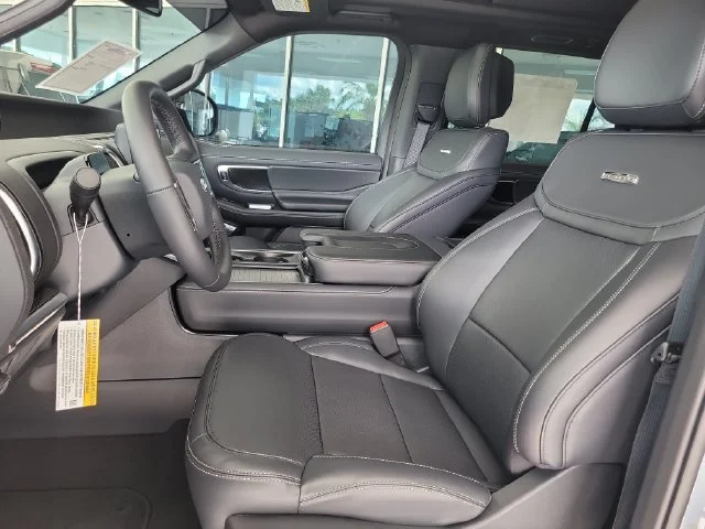 New 2027 Gray Metallic Ford Platinum image 21