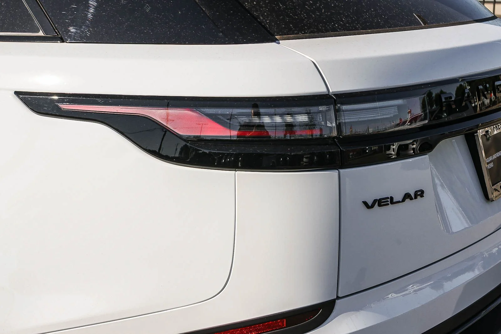 New 2026 Fuji White Land Rover S image 11