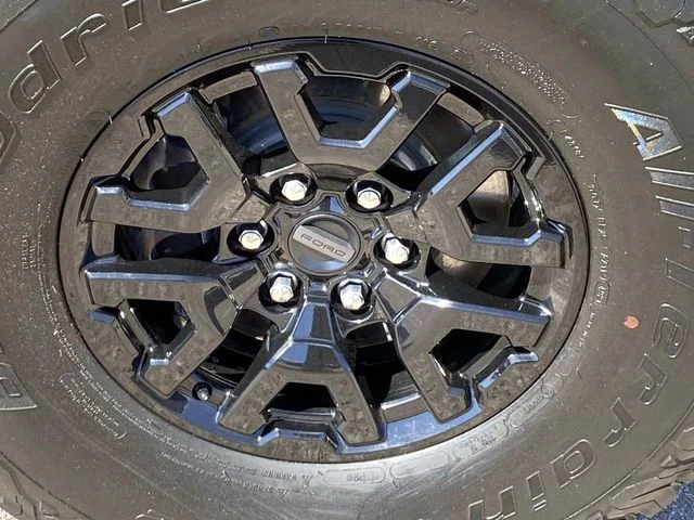 Used 2022 Velocity Blue Metallic Ford Raptor image 31