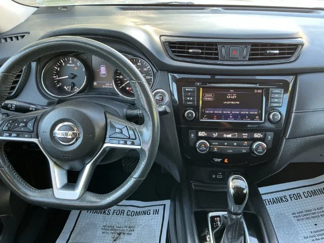 Used 2018 Silver Nissan SV image 17