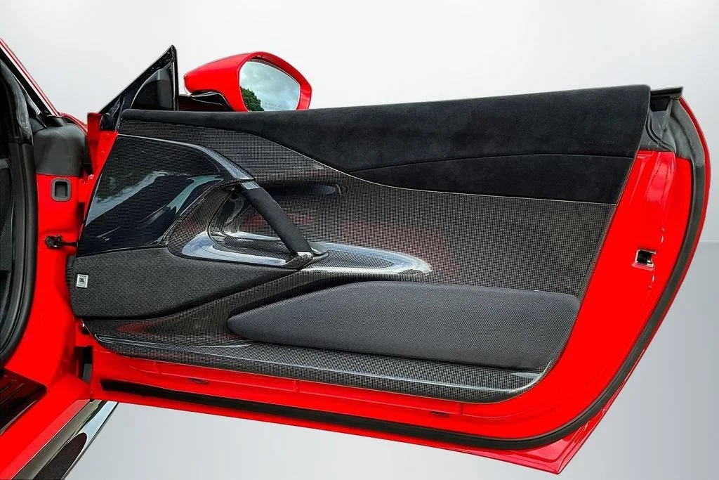 Used 2023 Rosso Scuderia Ferrari  image 22