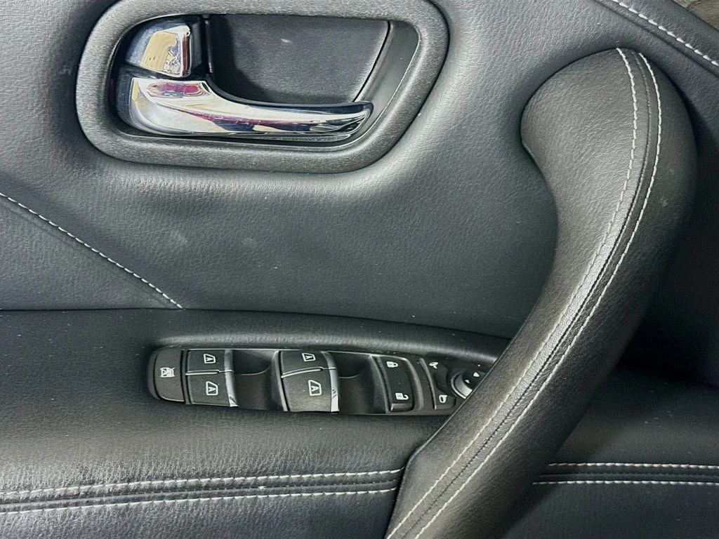 2021 INFINITI QX80 - Photo 23