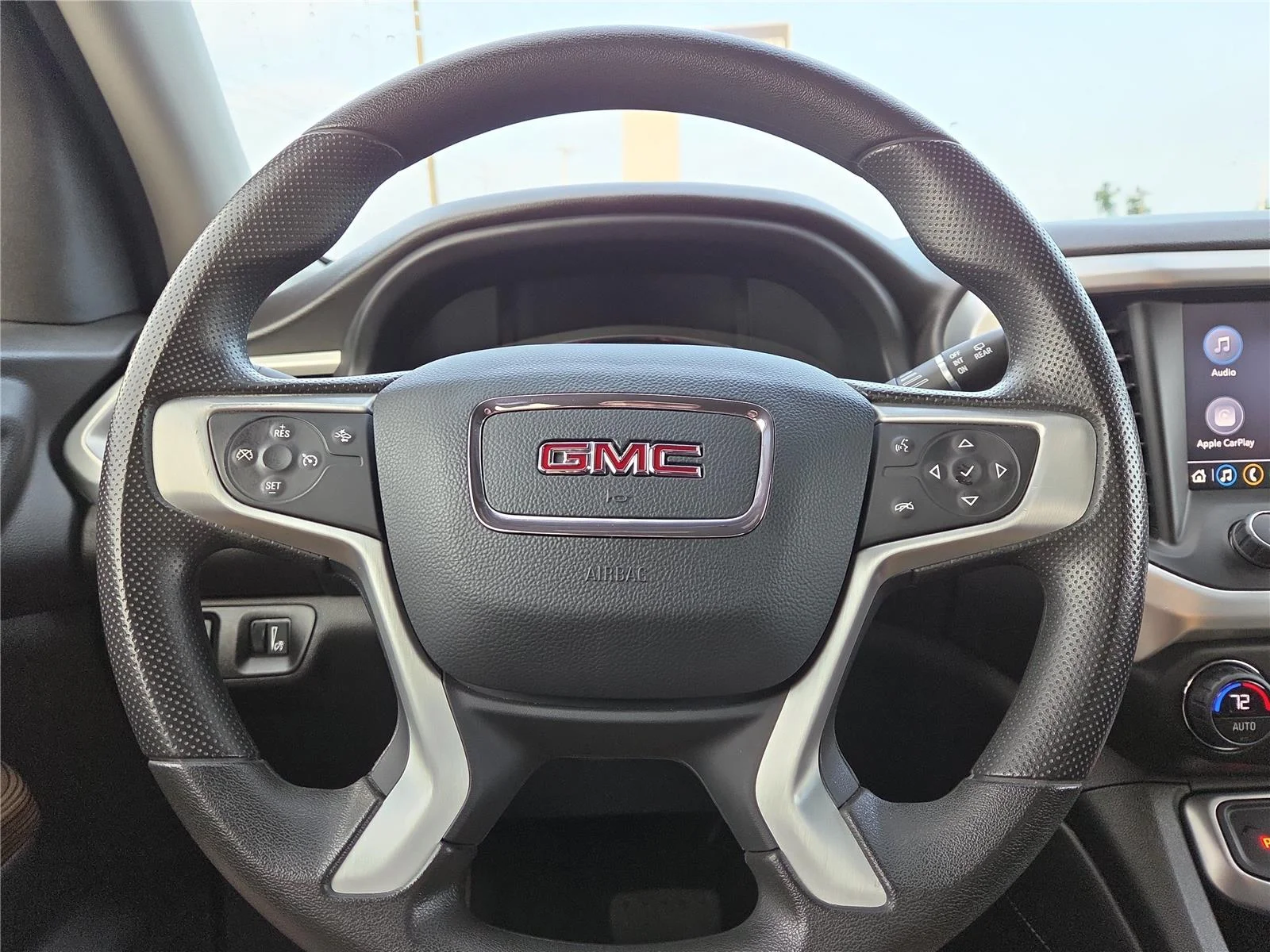 Used 2023 Ebony Twilight Metallic GMC SLE image 14