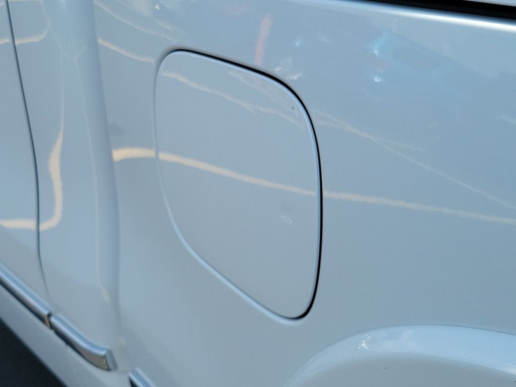New 2026 Ivory White Tri-Coat Pearl-Coat Exterior Paint RAM Tungsten image 12