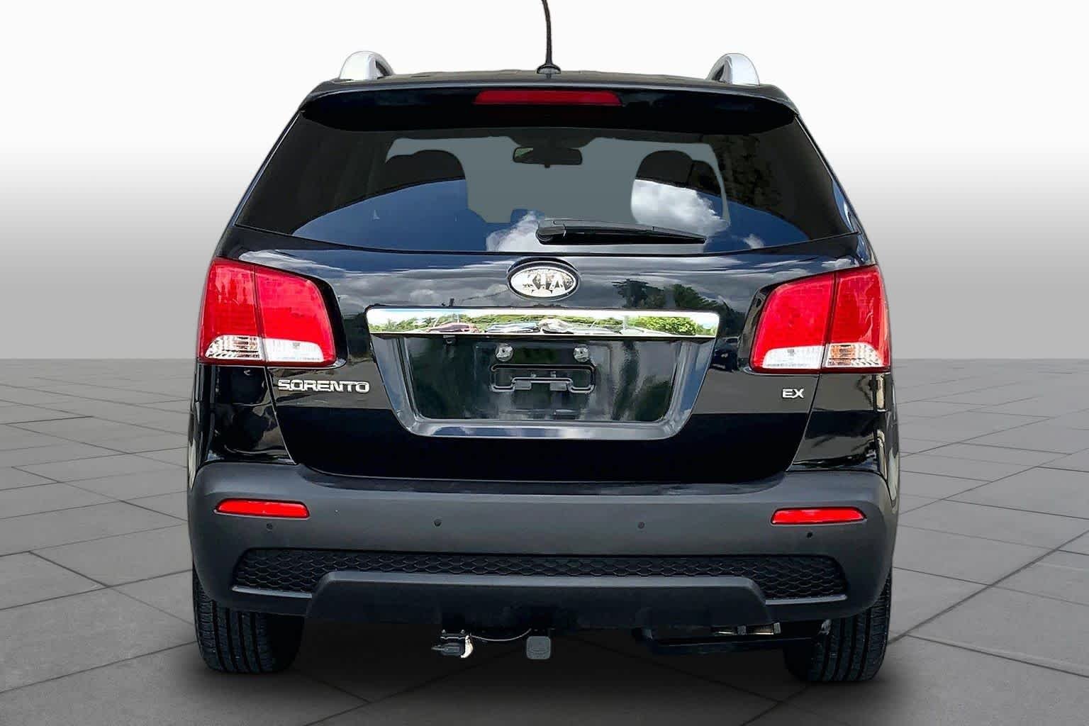 Pre-Owned 2013 Kia Sorento EX