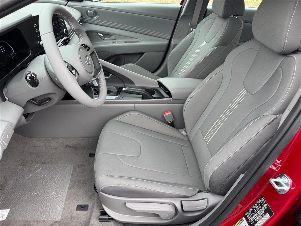 New 2026 Ultimate Red Hyundai SEL Sport image 4